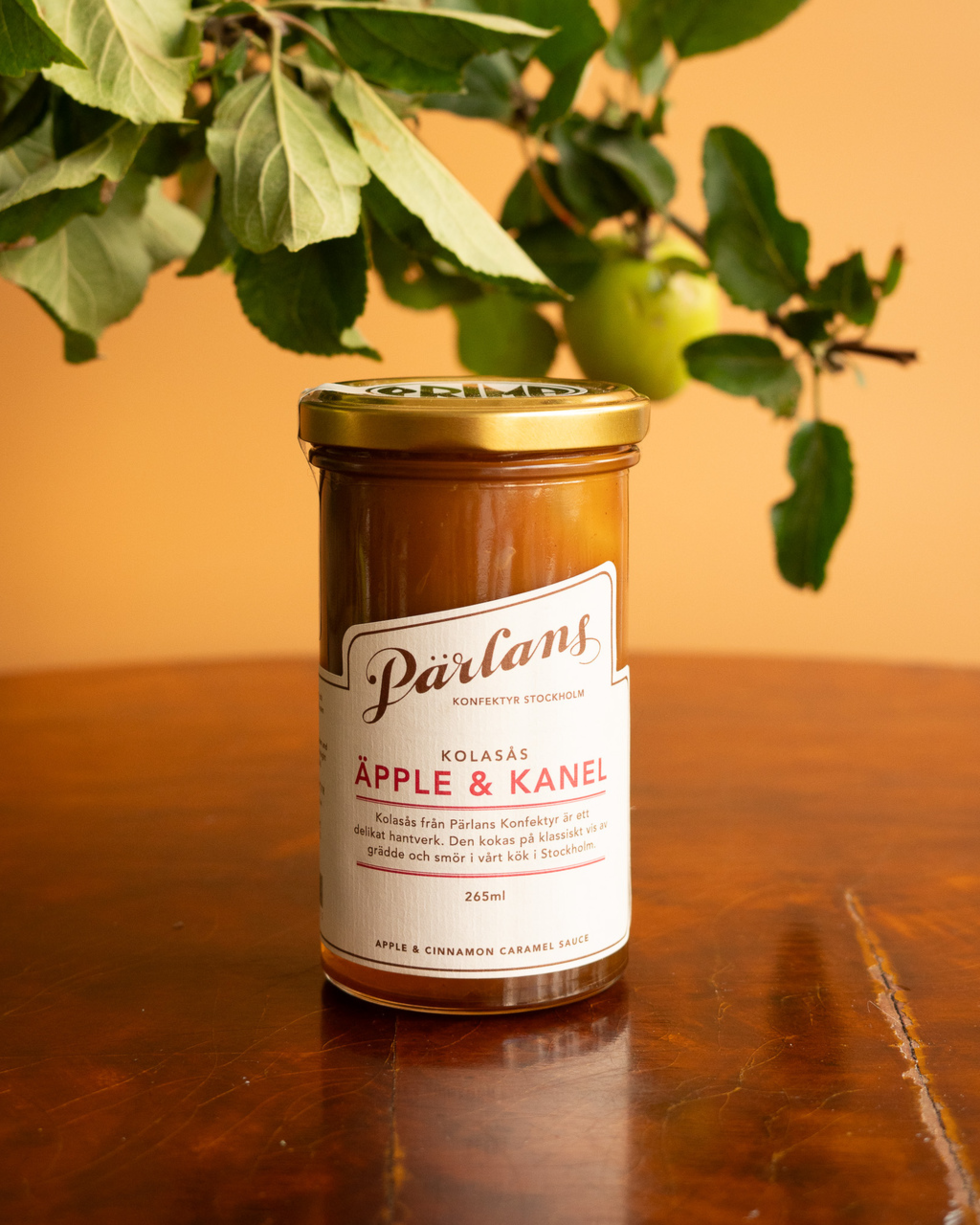 caramel sauce - apple & cinnamon glass jar
