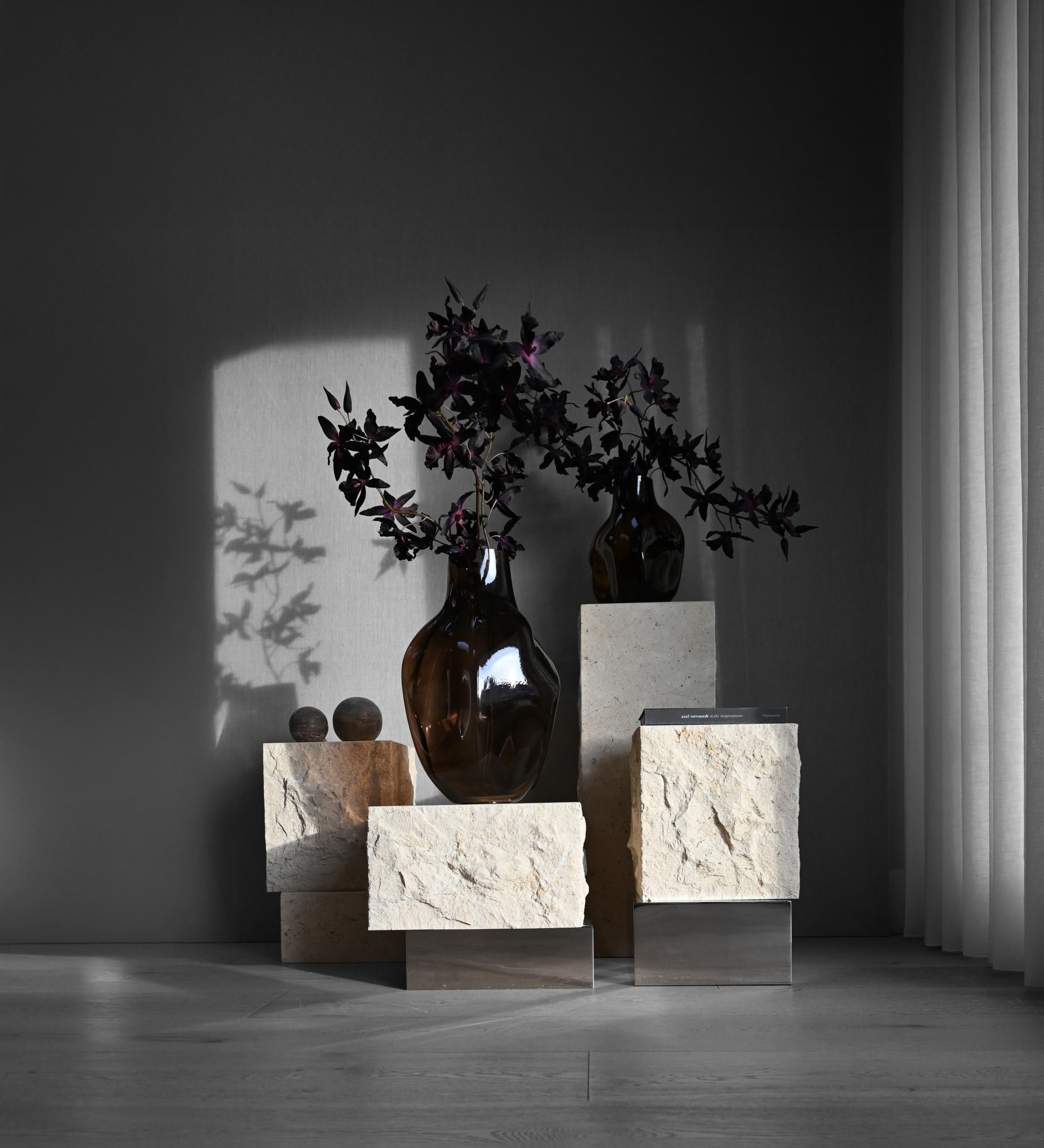 temple coffeetable - chrome limestone tall