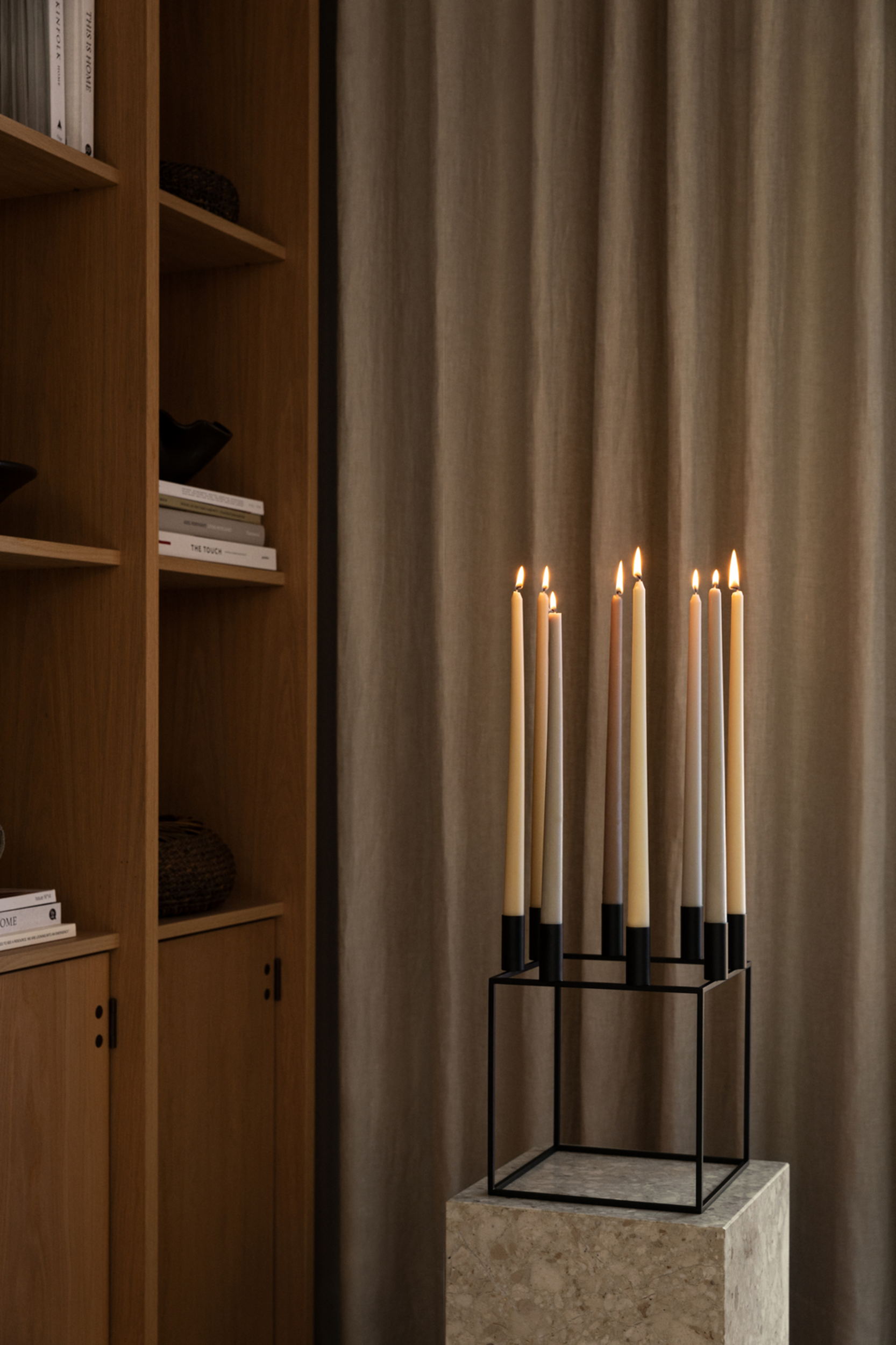 kubus 8 candle holder - white