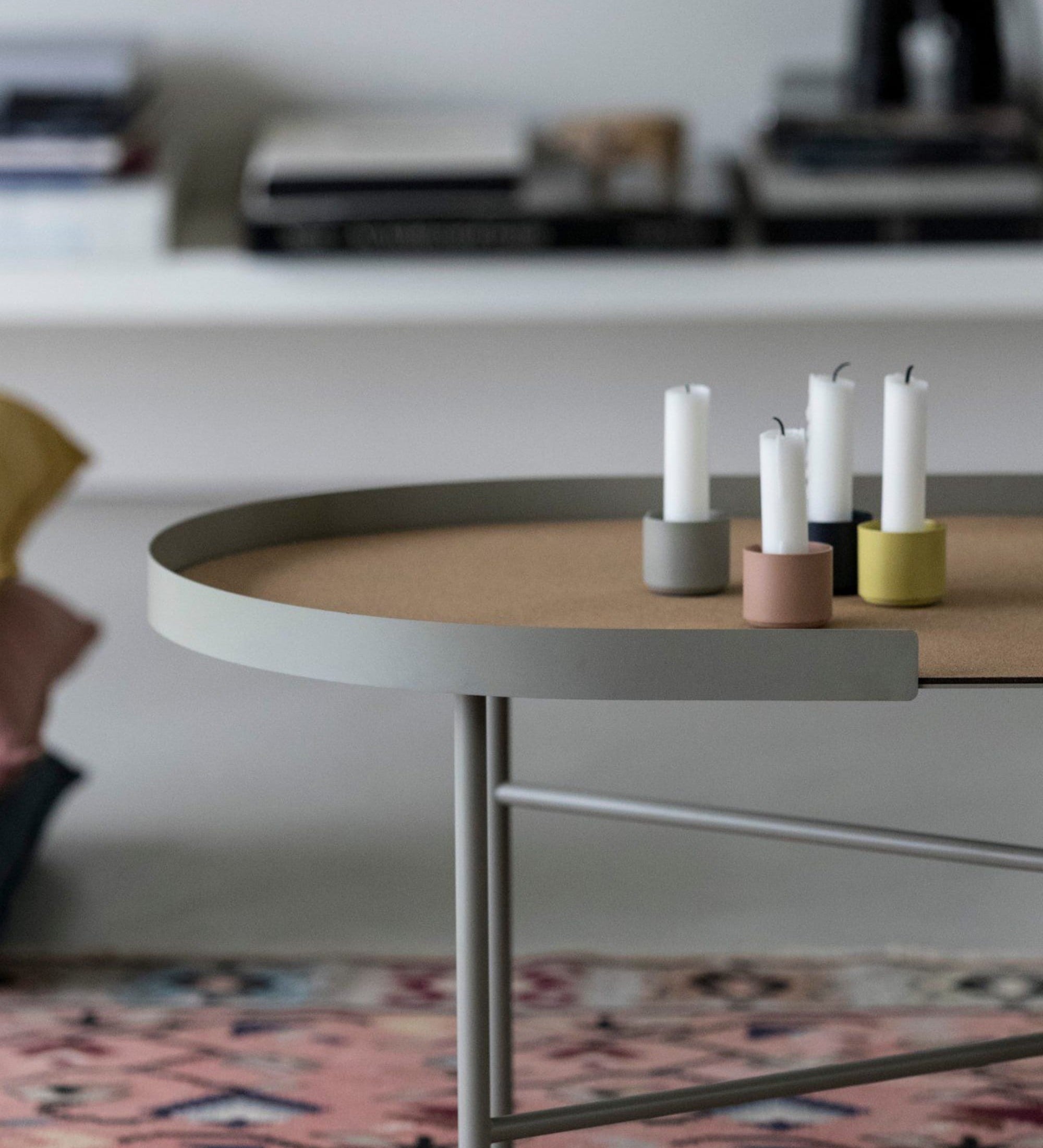 big hug coffee table - oval bone