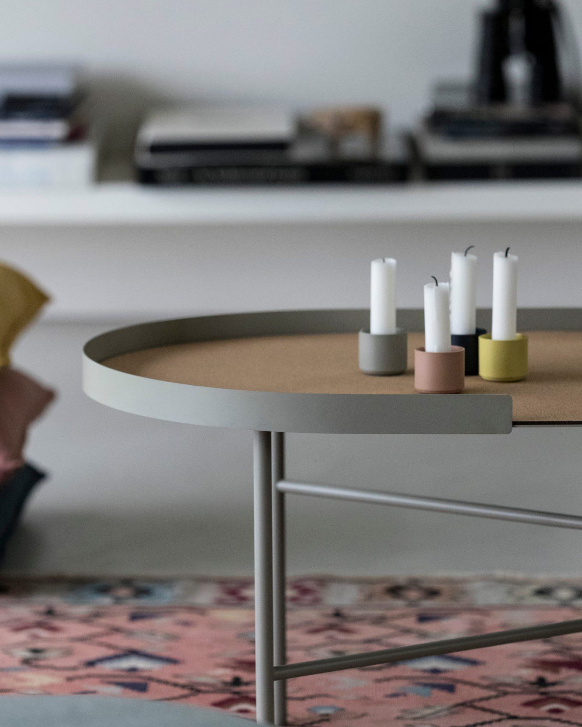 big hug coffee table - oval bone
