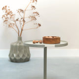 big hug sidetable - round bone