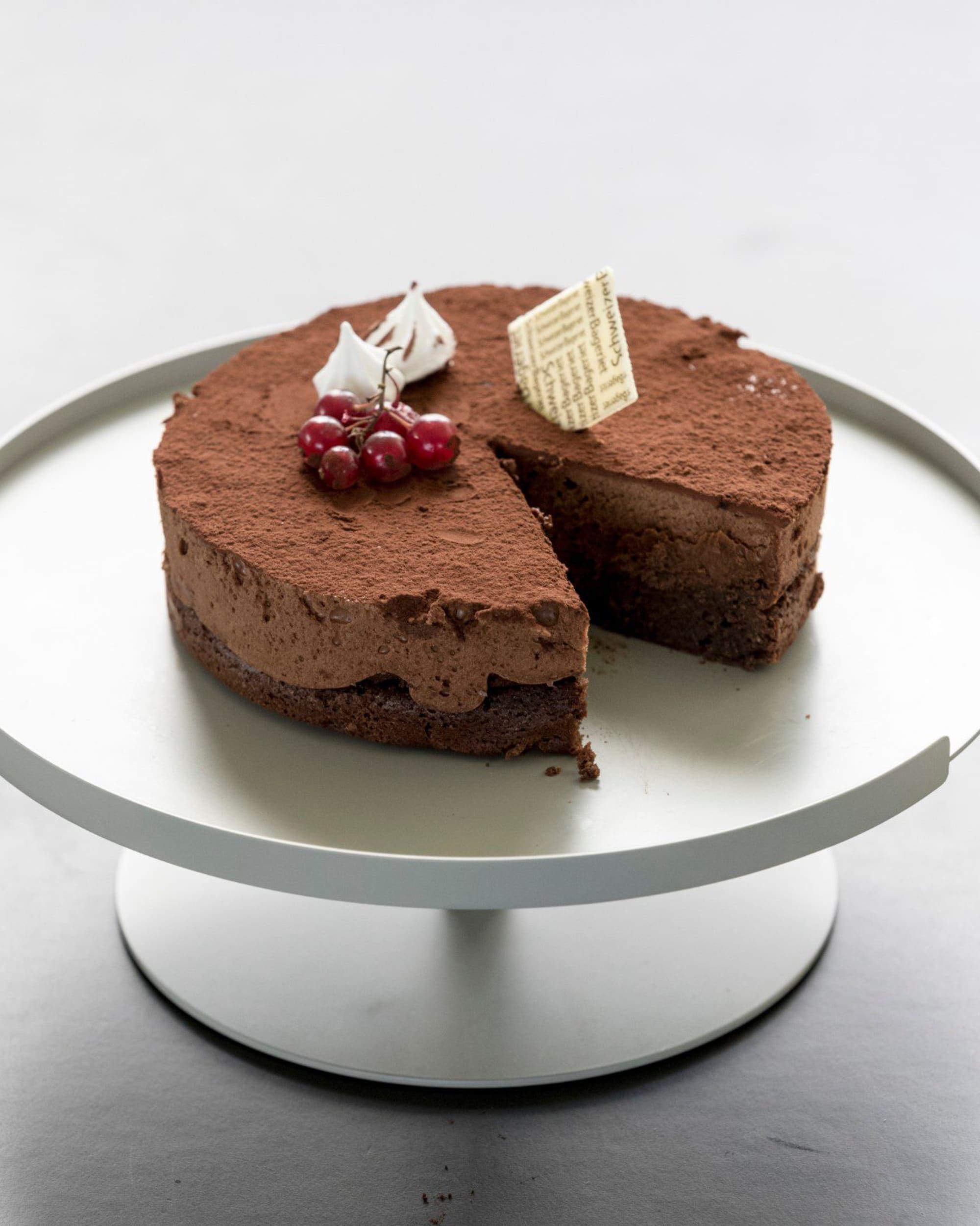 big hug cake stand - bone