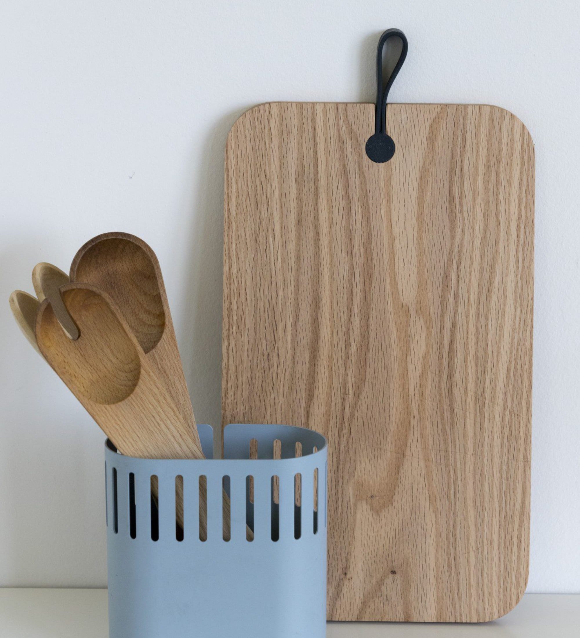 big hug cutting board square - midnightblue