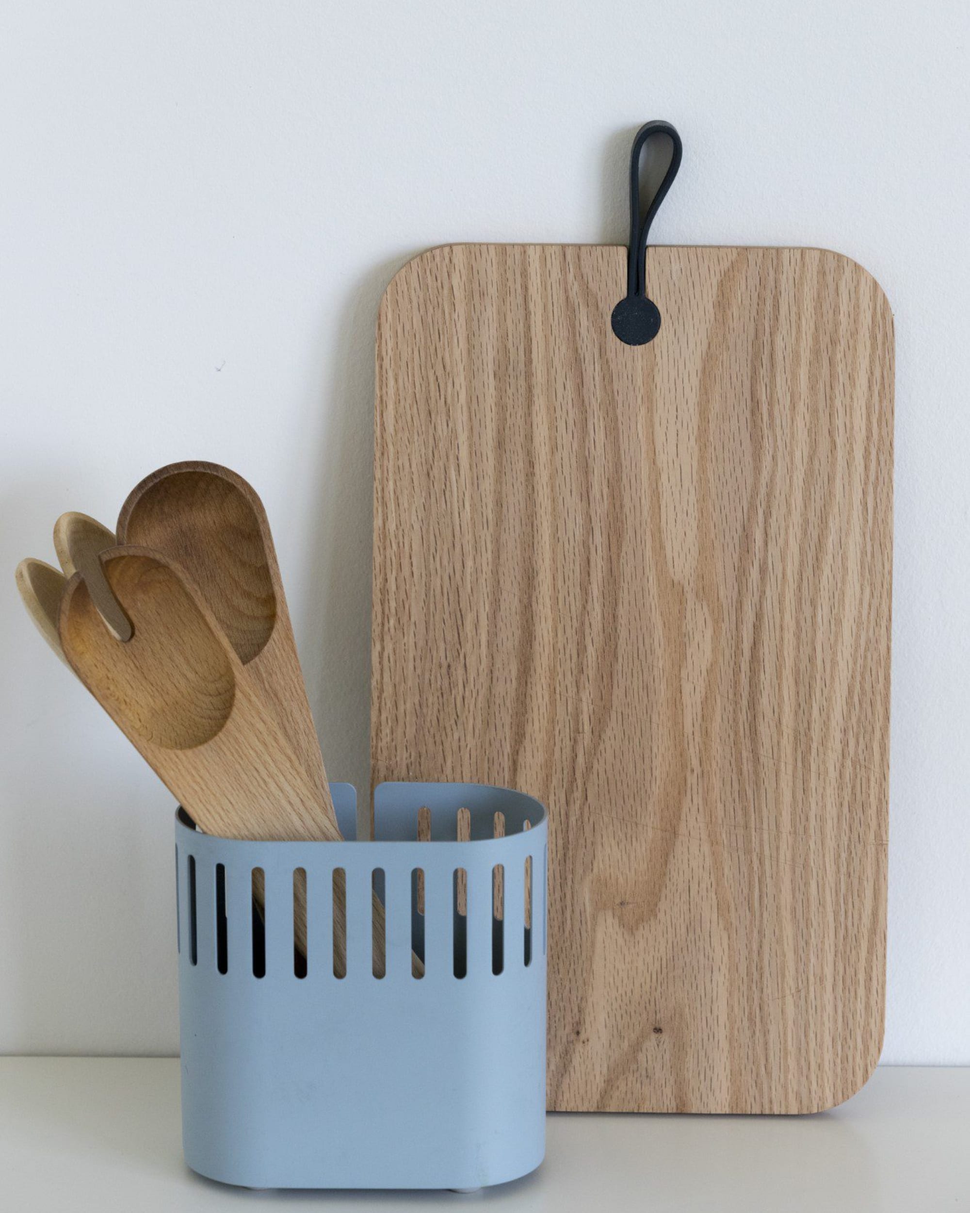 big hug cutting board square - midnightblue