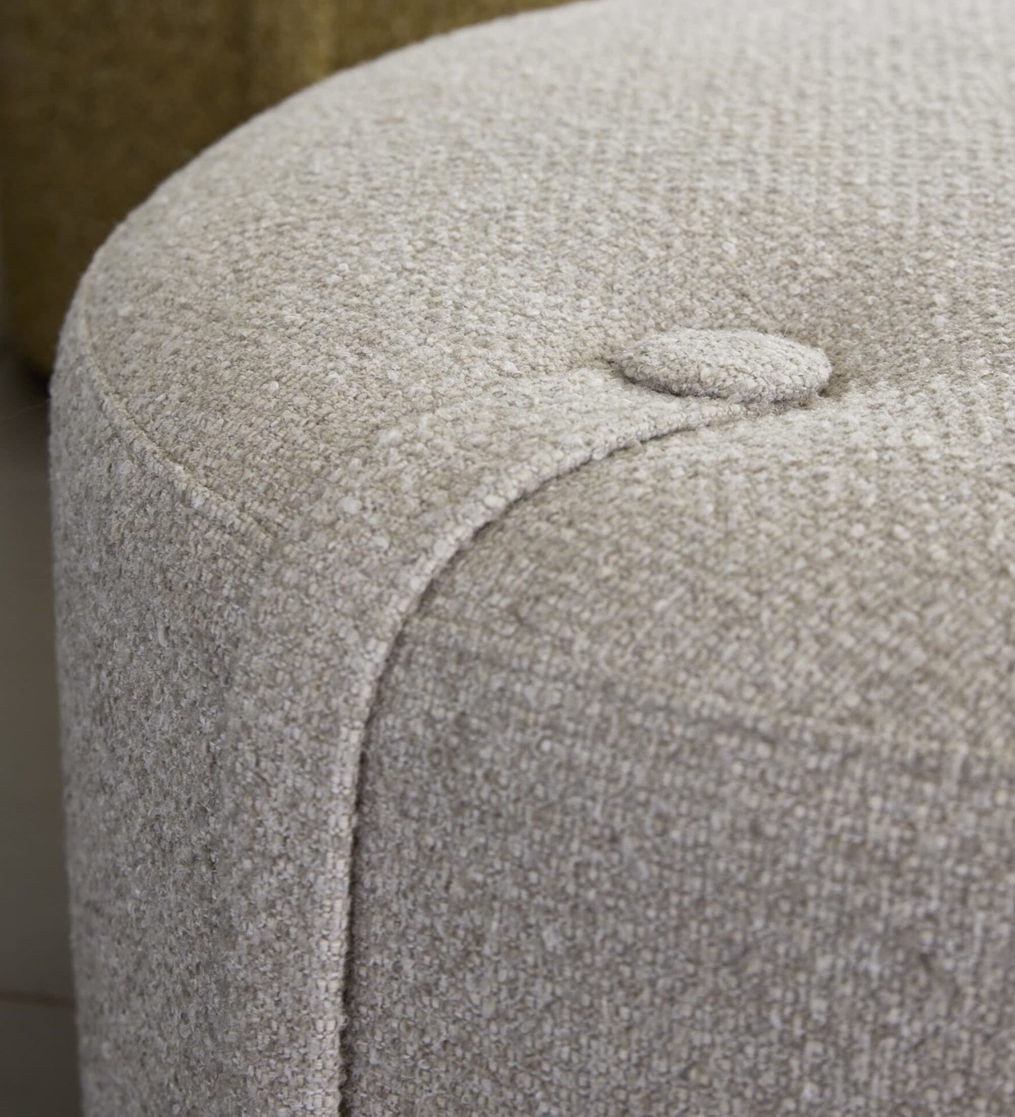 loop pouf - high natural