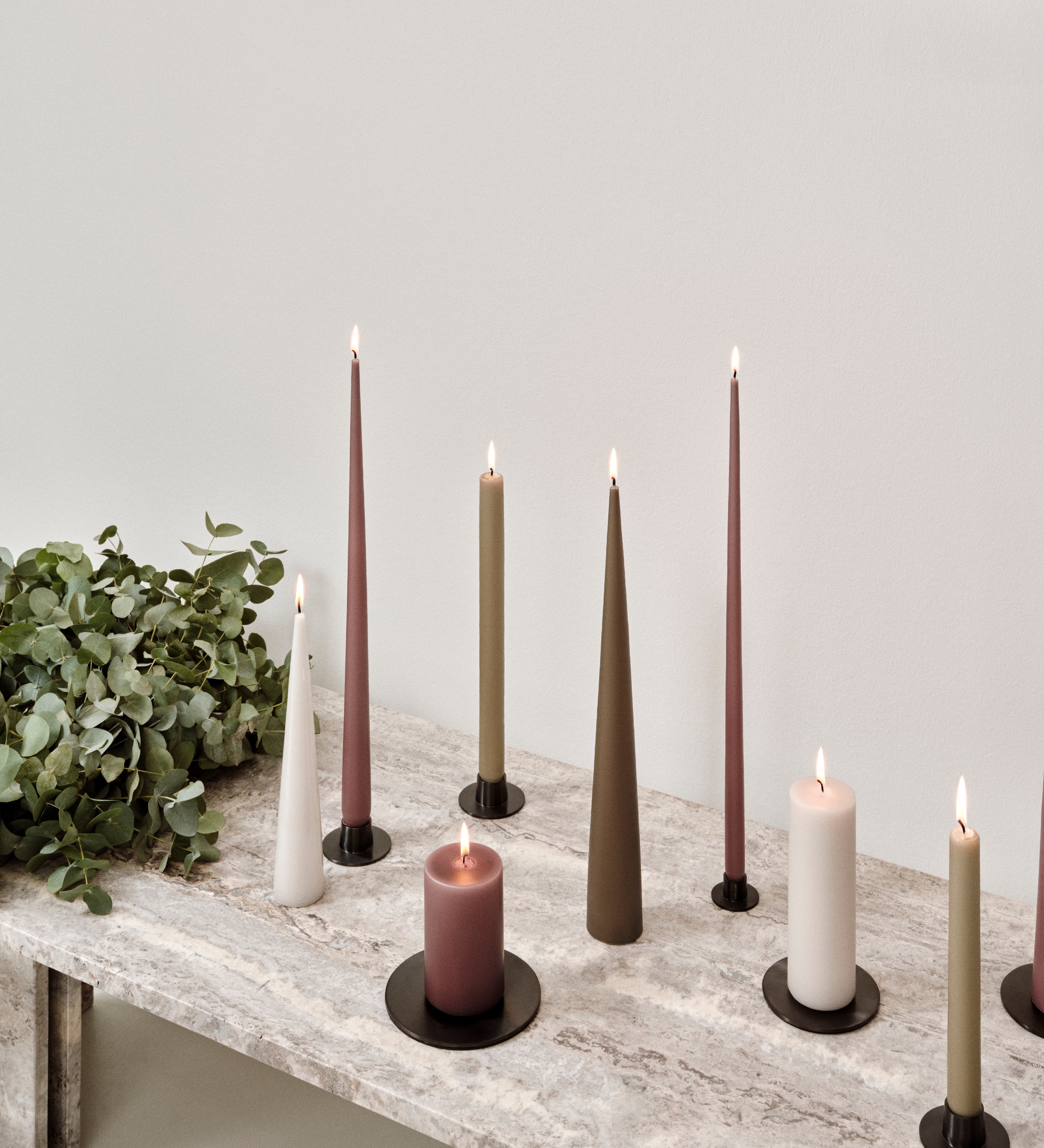 ester&erik-cone-candle-37-artichoke