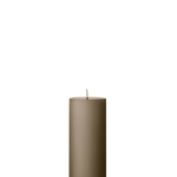 ester&erik-pillar-candle-15-caviar