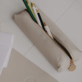 federtasche-herz taupe