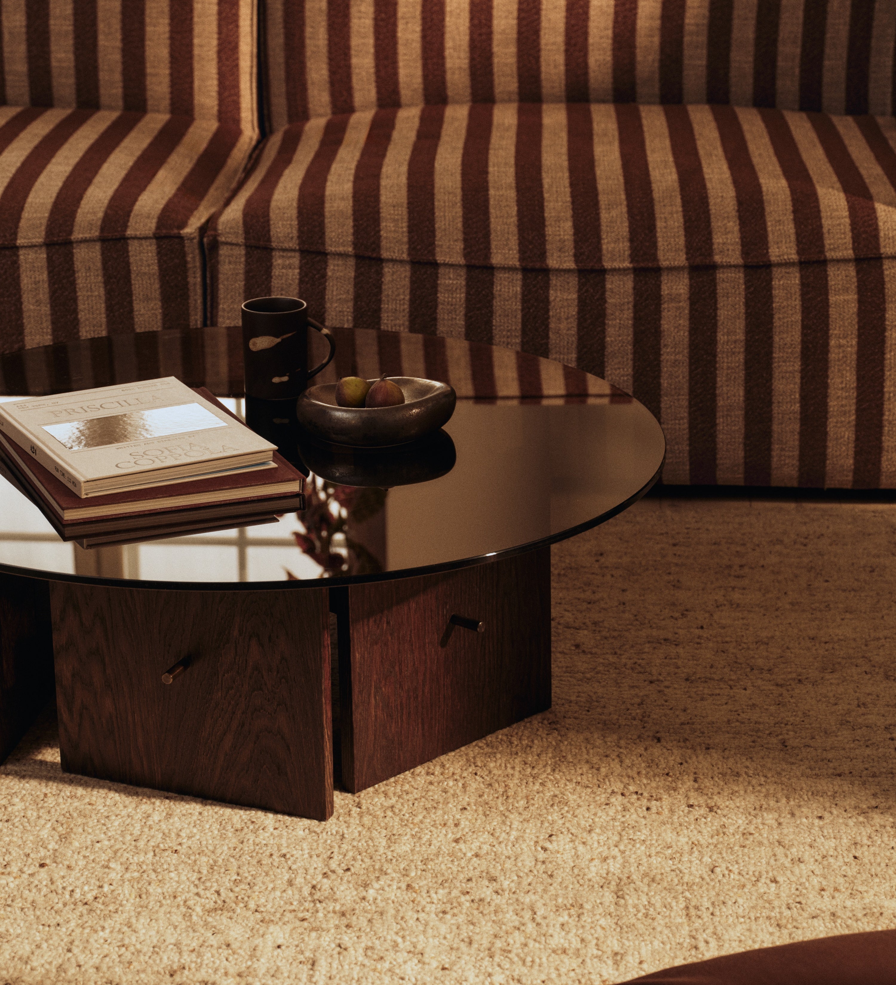 aukko - coffee table