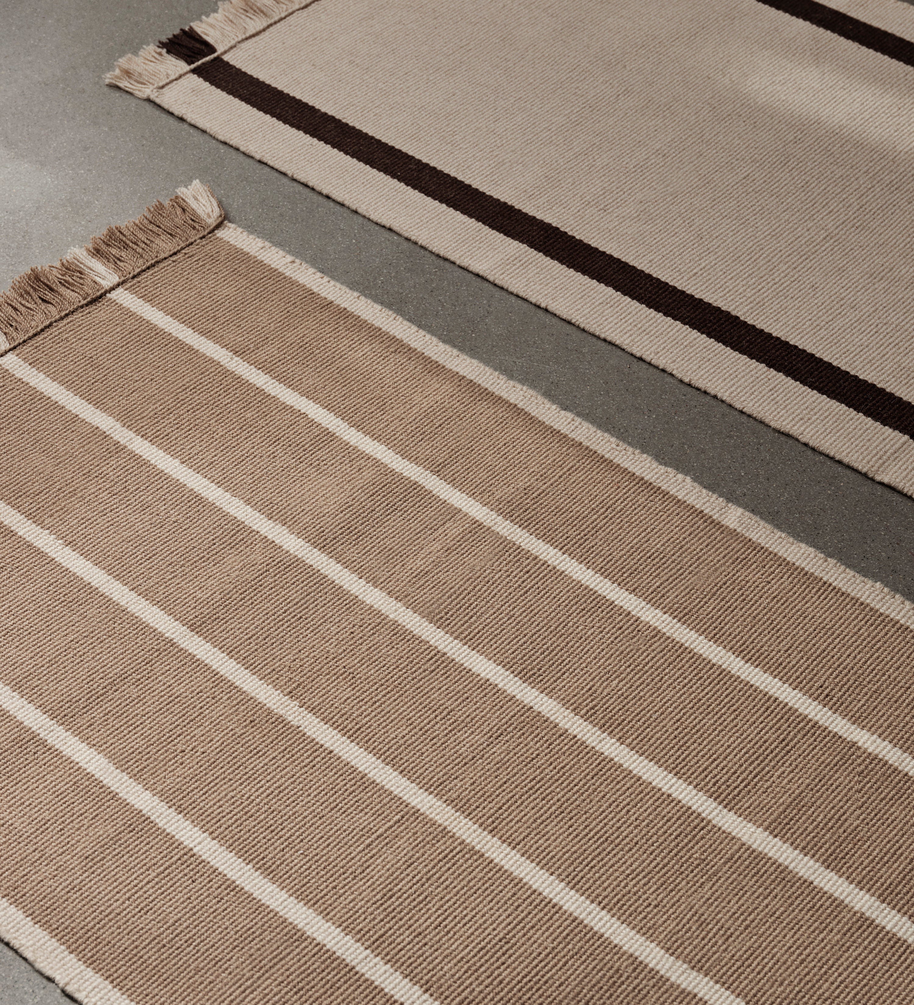 calm kelim - runner off-white / coffee