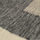 counter - runner charcoal / off-white