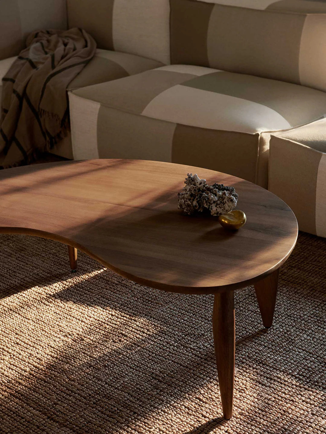 feve - coffee table