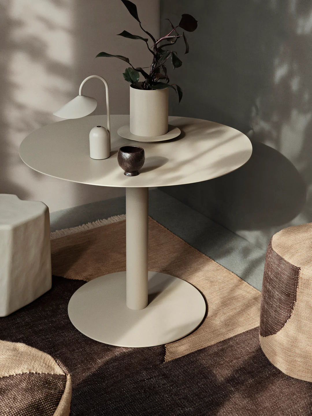 forene - rug