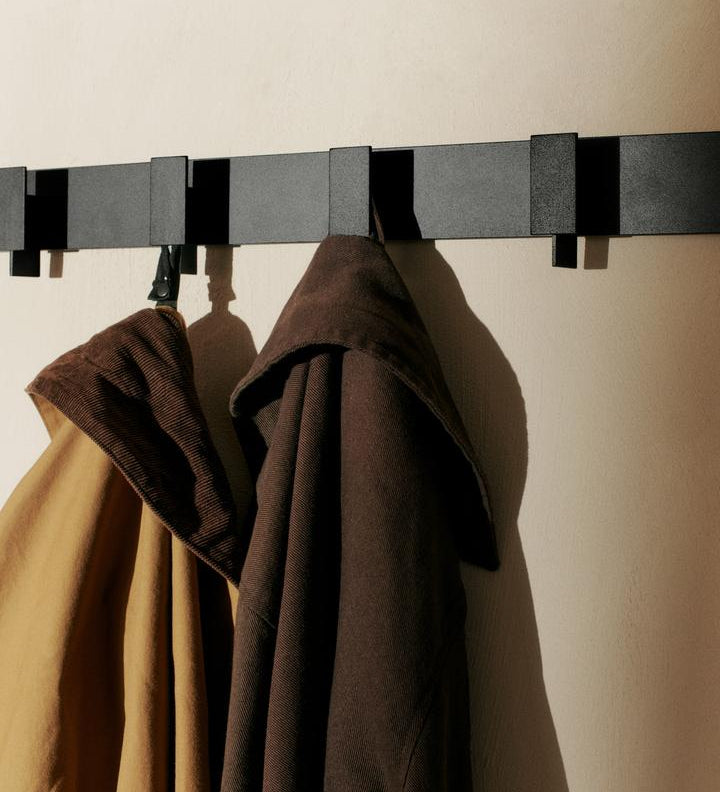 lager coat rack
