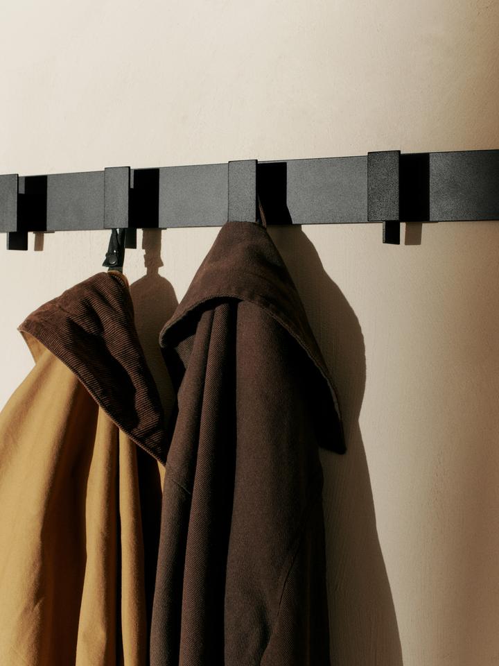 lager coat rack