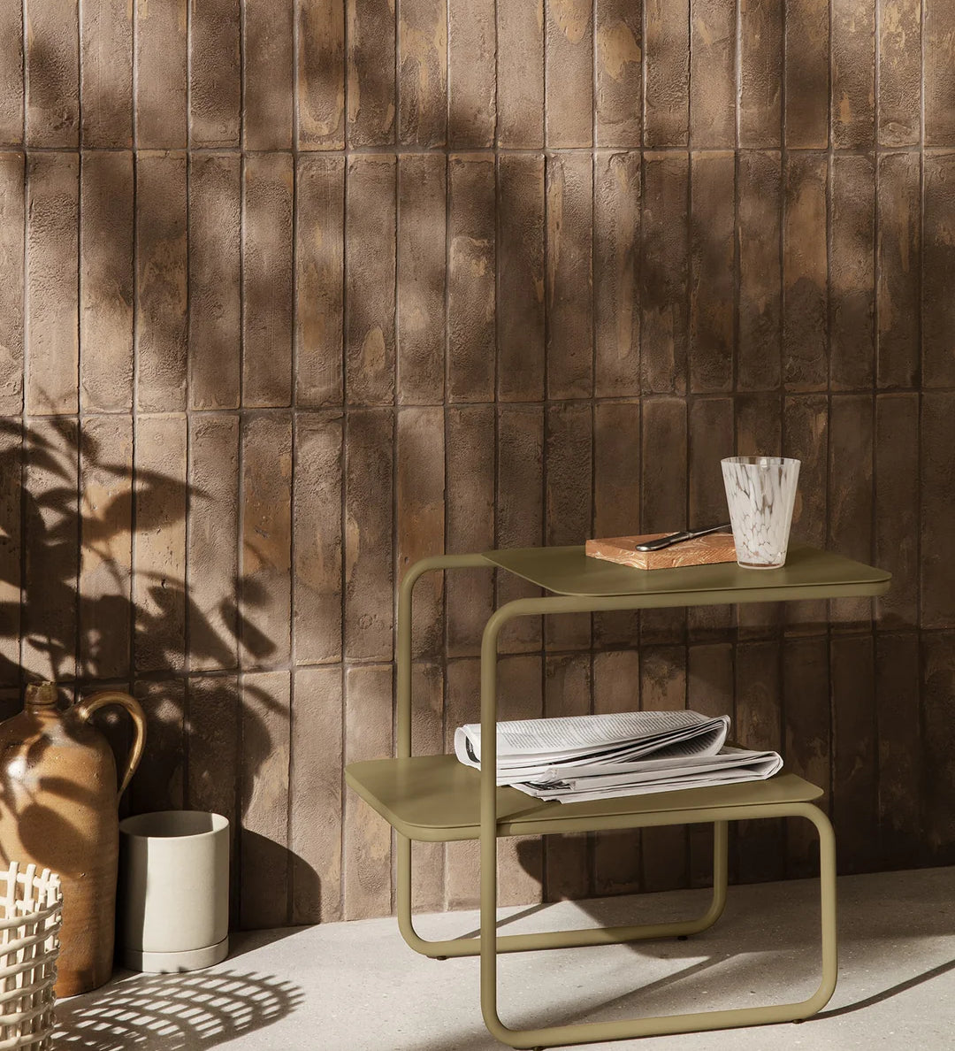 level - side table 