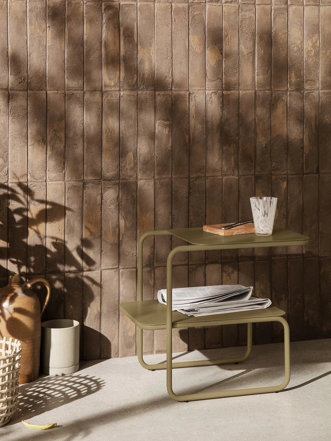 level - side table 