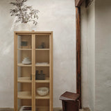 reed vitrine