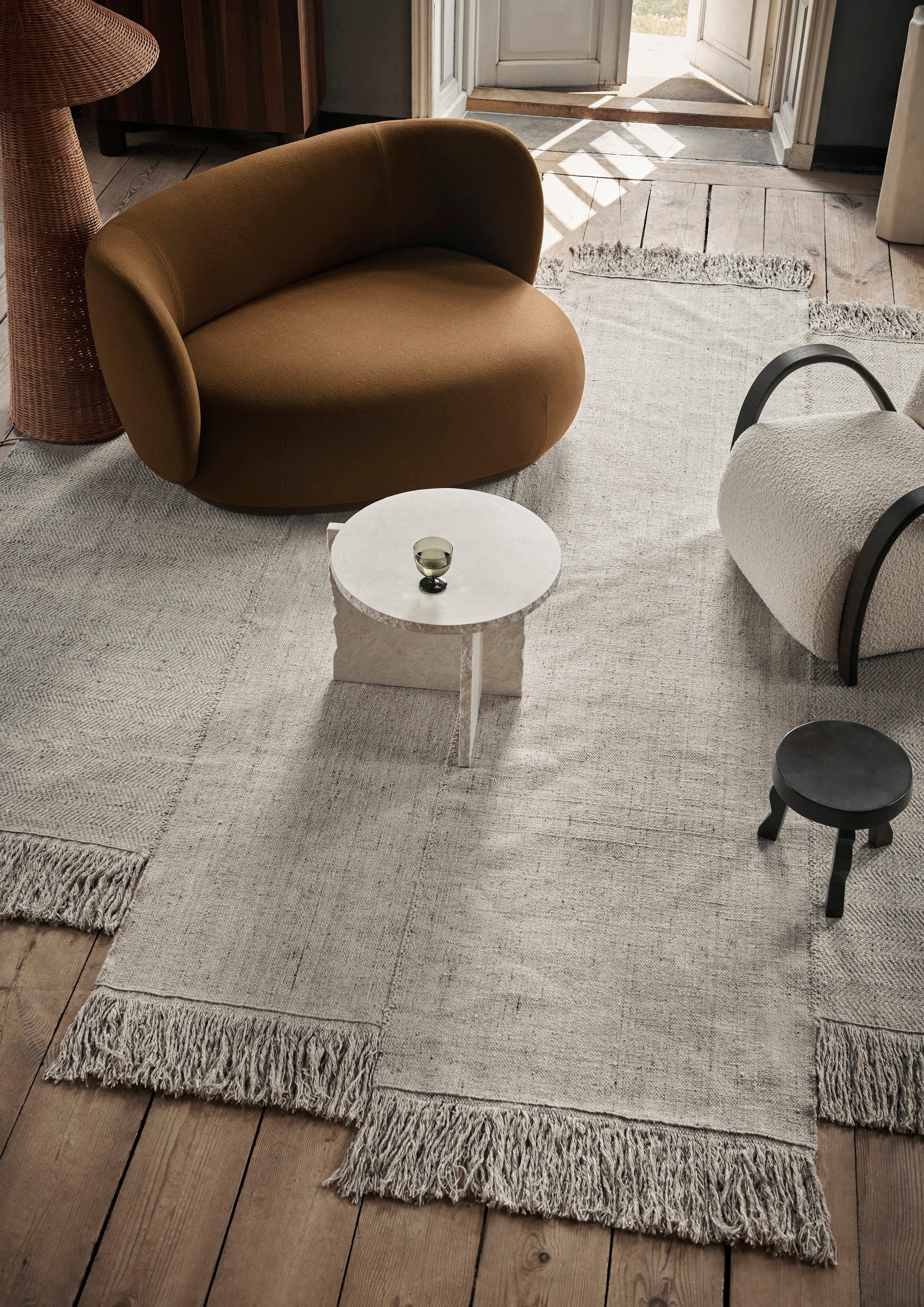 rico curve right - tonus 4 by kvadrat