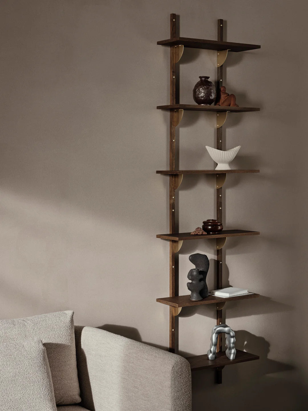 sector - shelf tripple smoked oak