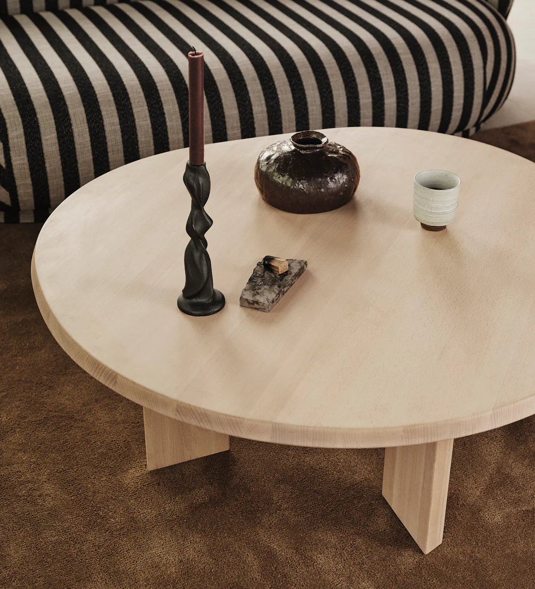 tarn - coffee table