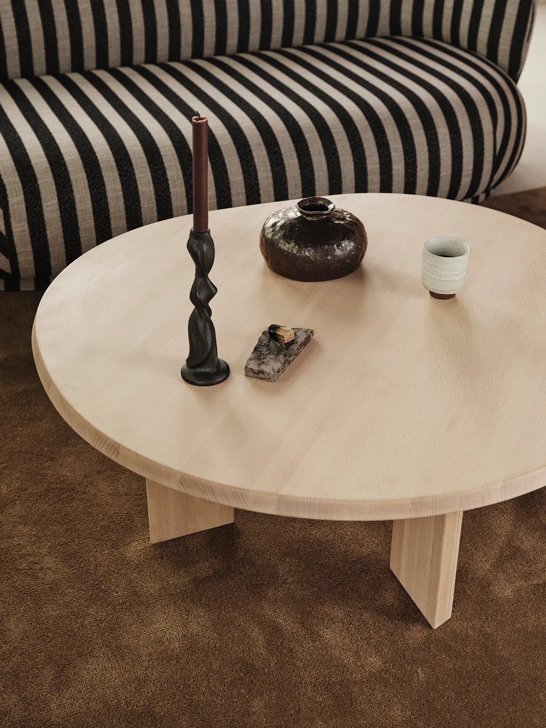 tarn - coffee table