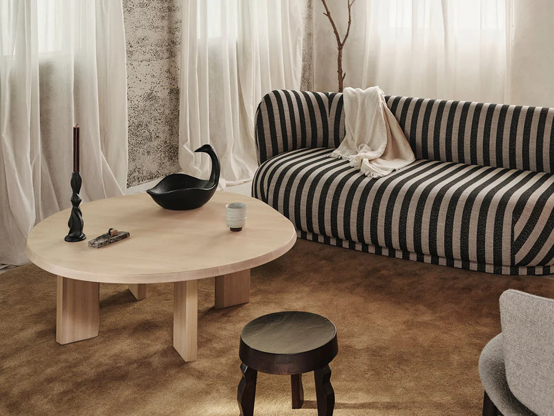 tarn - coffee table