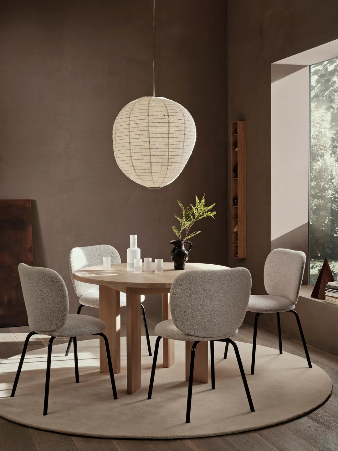 tarn - dining table