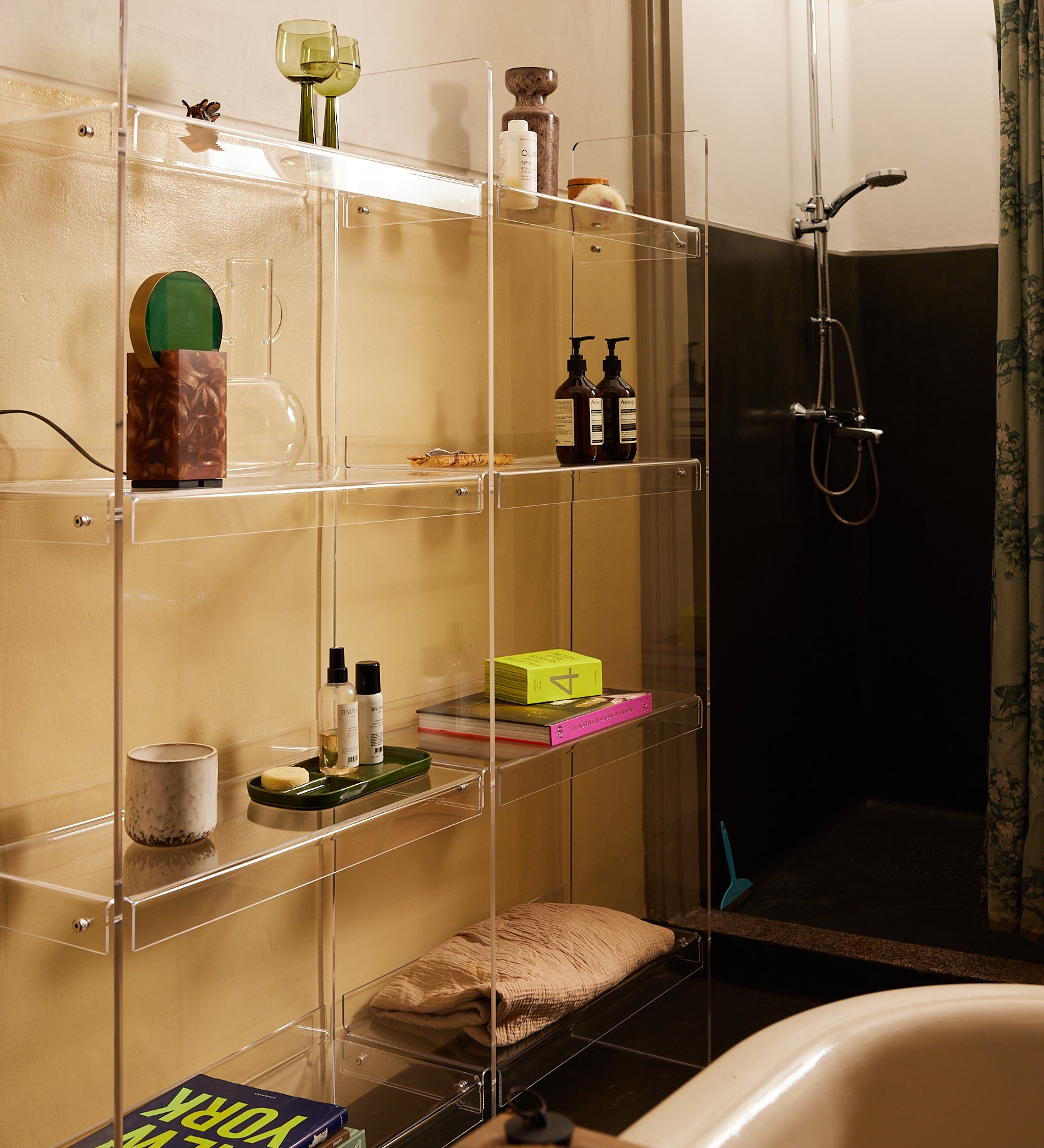 arcylic - cabinet