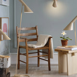aj-floorlamp
