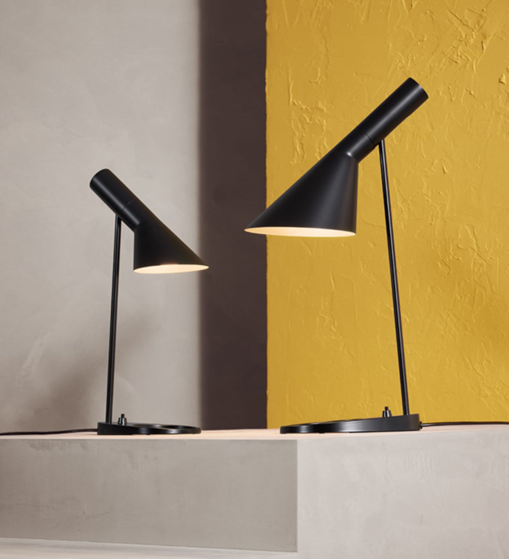 aj-mini tablelamp black
