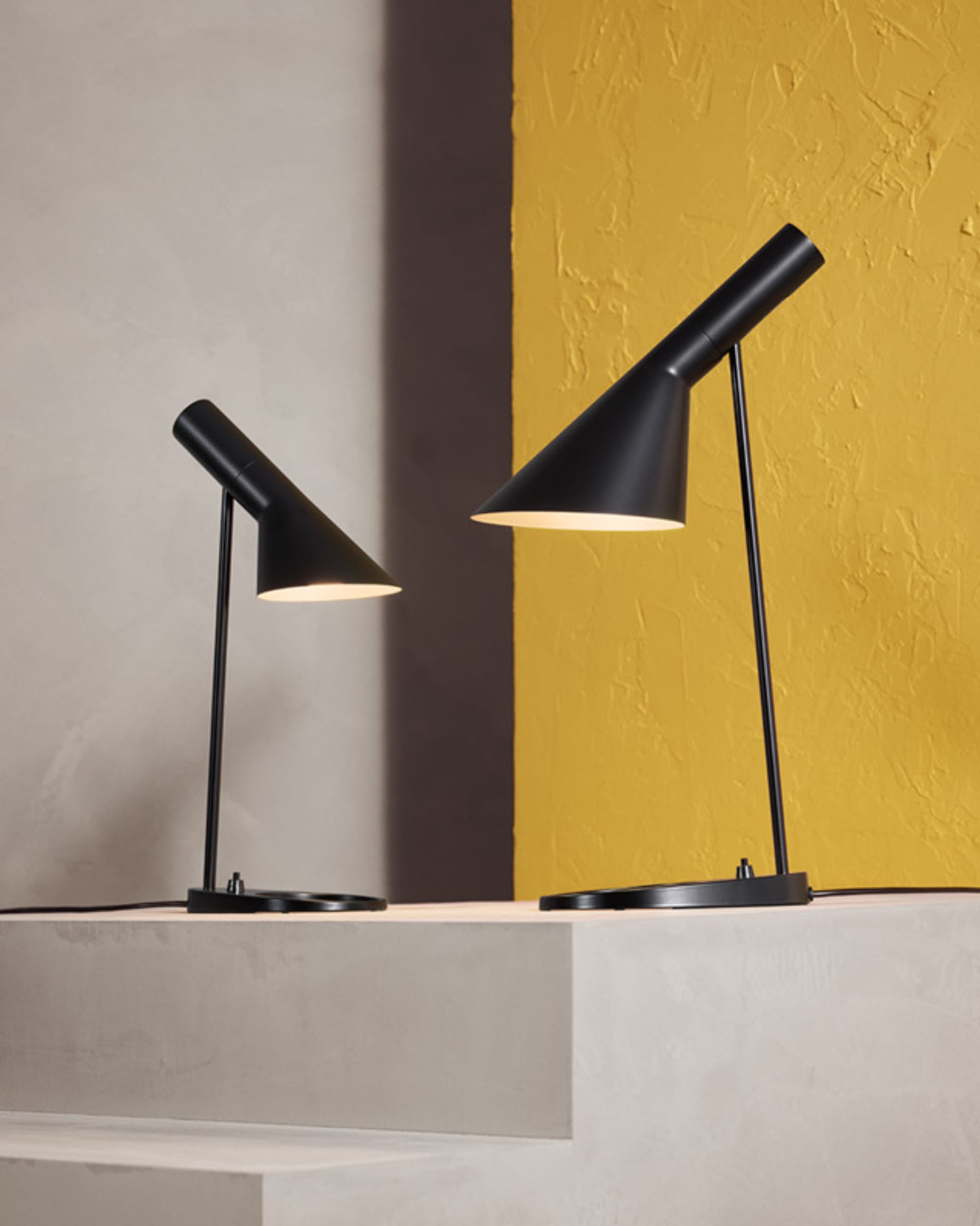 aj-mini tablelamp black