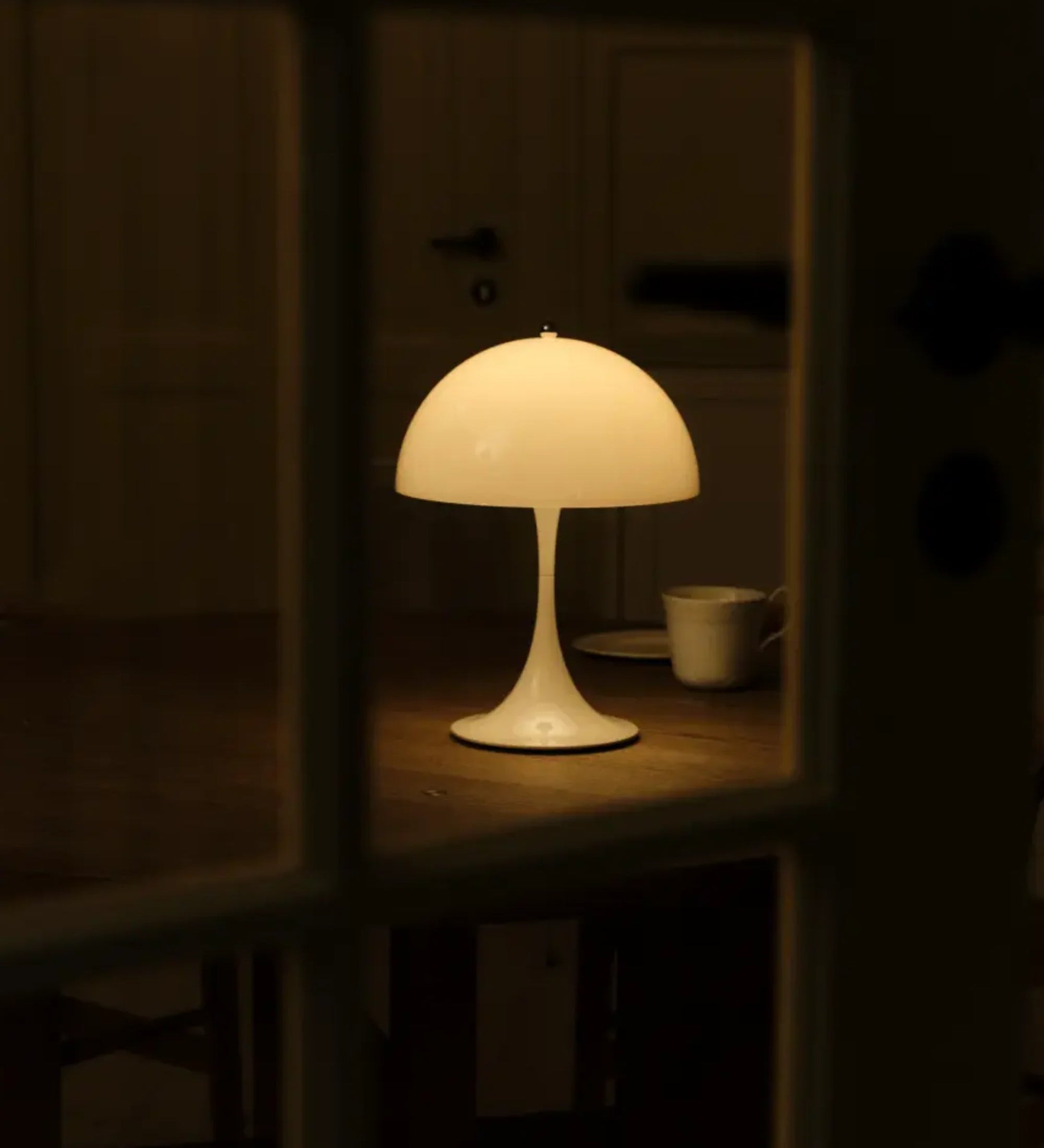 panthella 250 - portable lamp