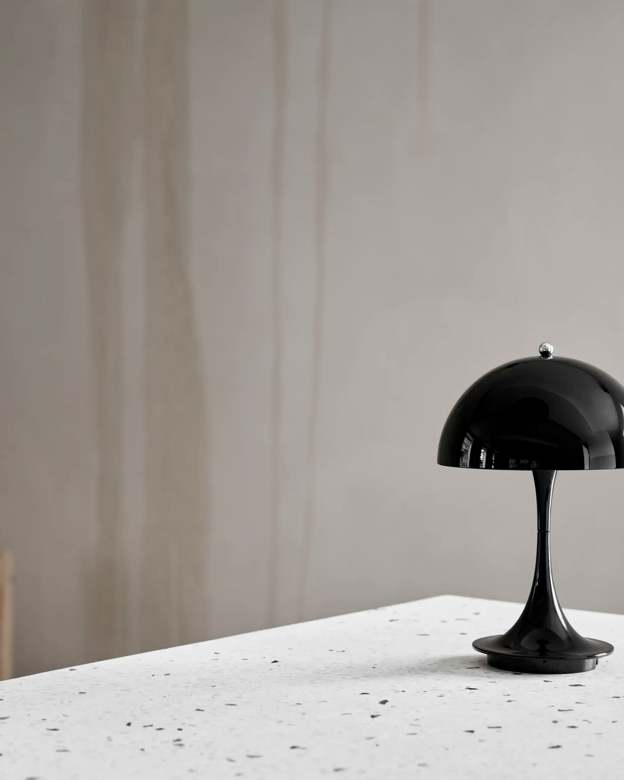 panthella 160 - portable lamp