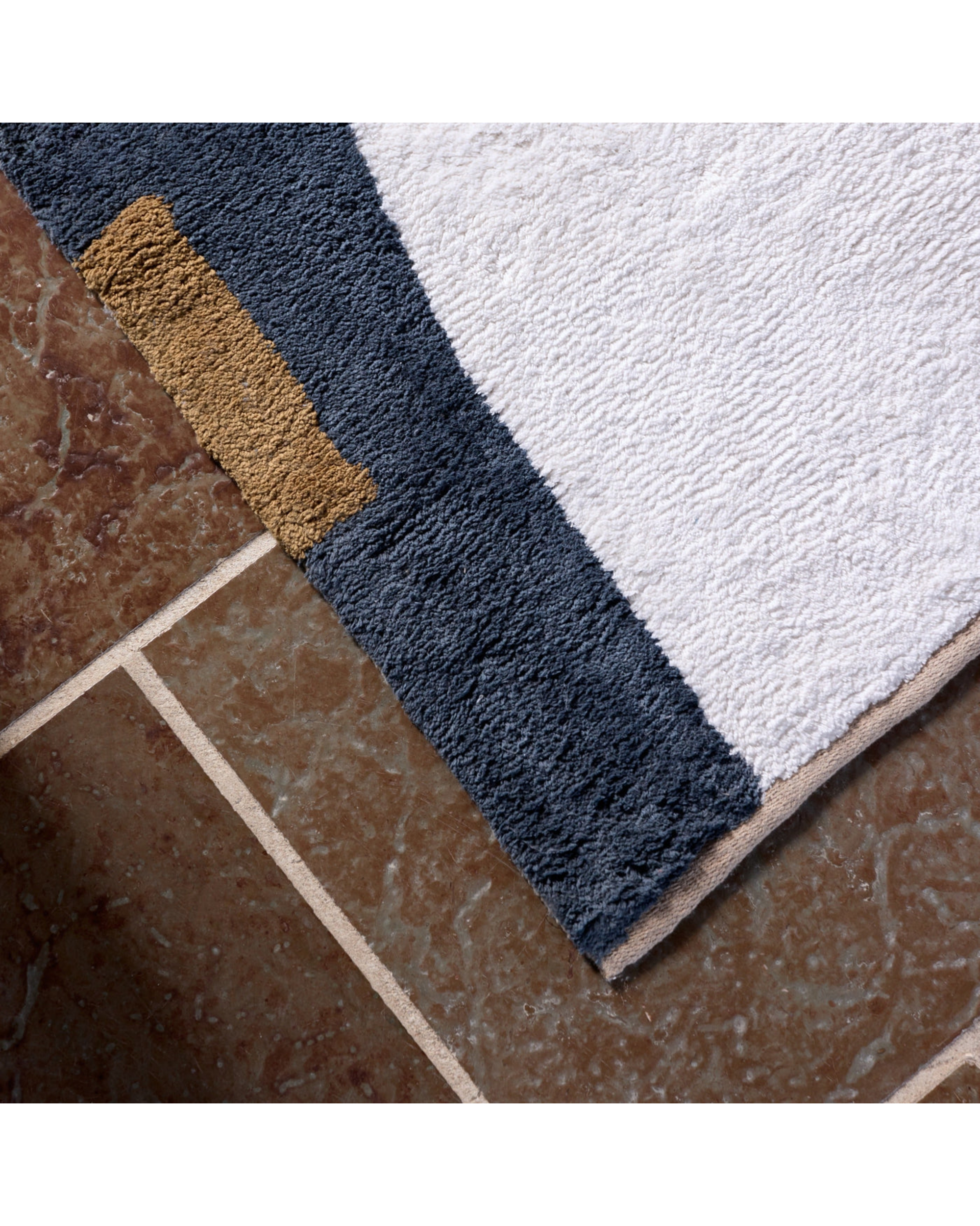 figura rug - small 