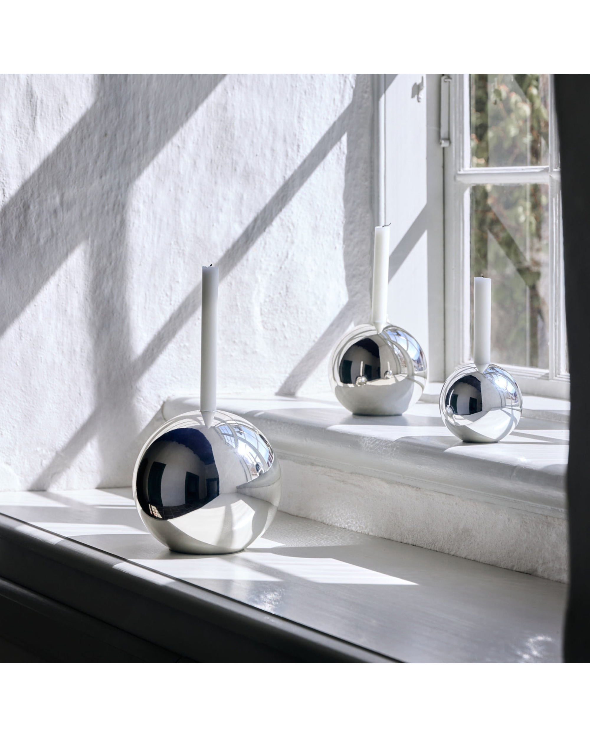 sphere candle holder - chrome large 