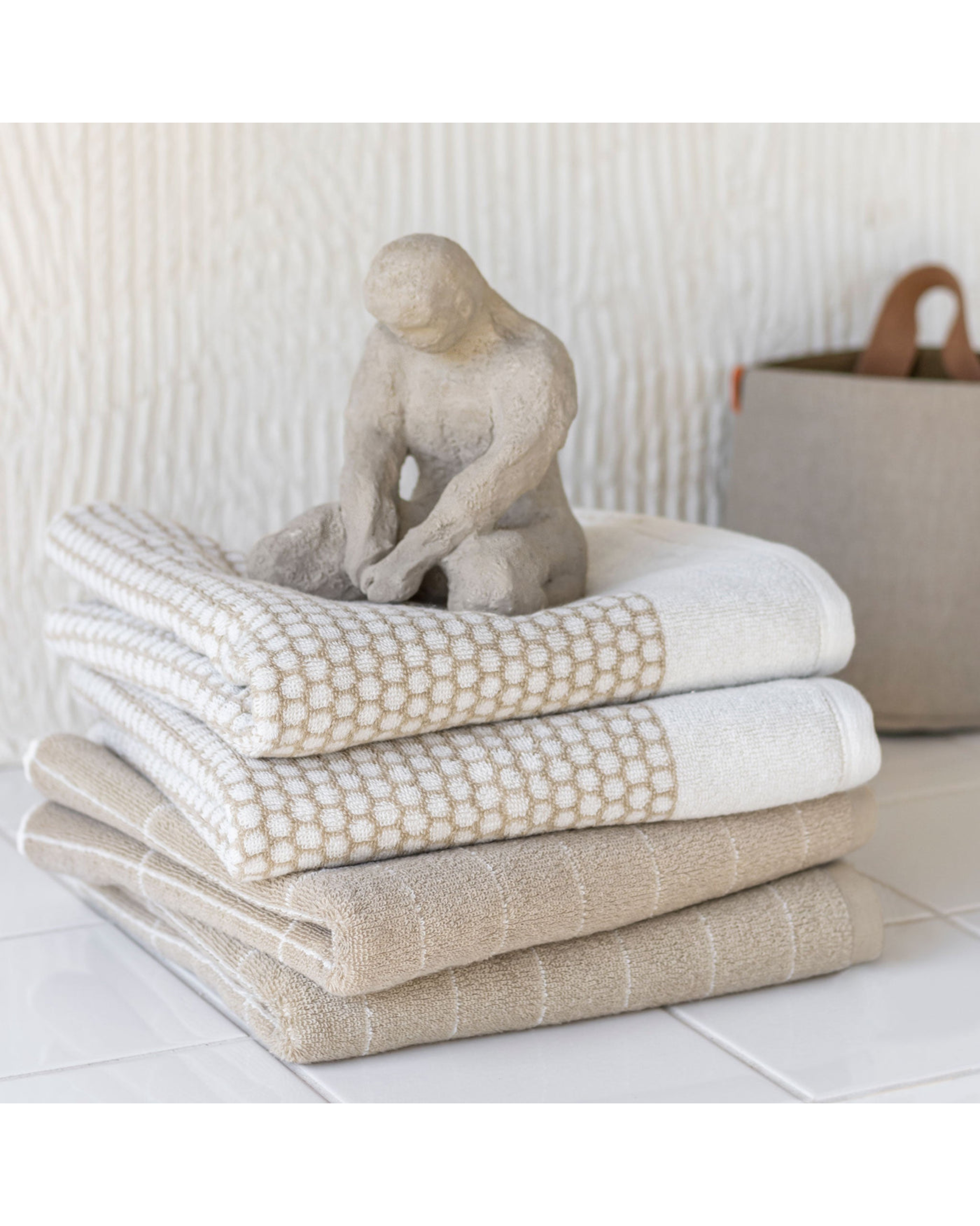 tile stone towel - sand off/white 