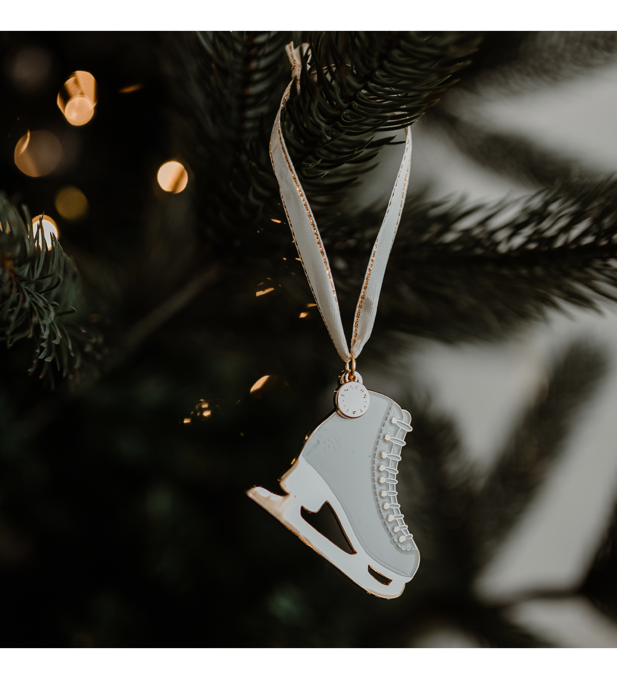 christmas ornament - ice skates
