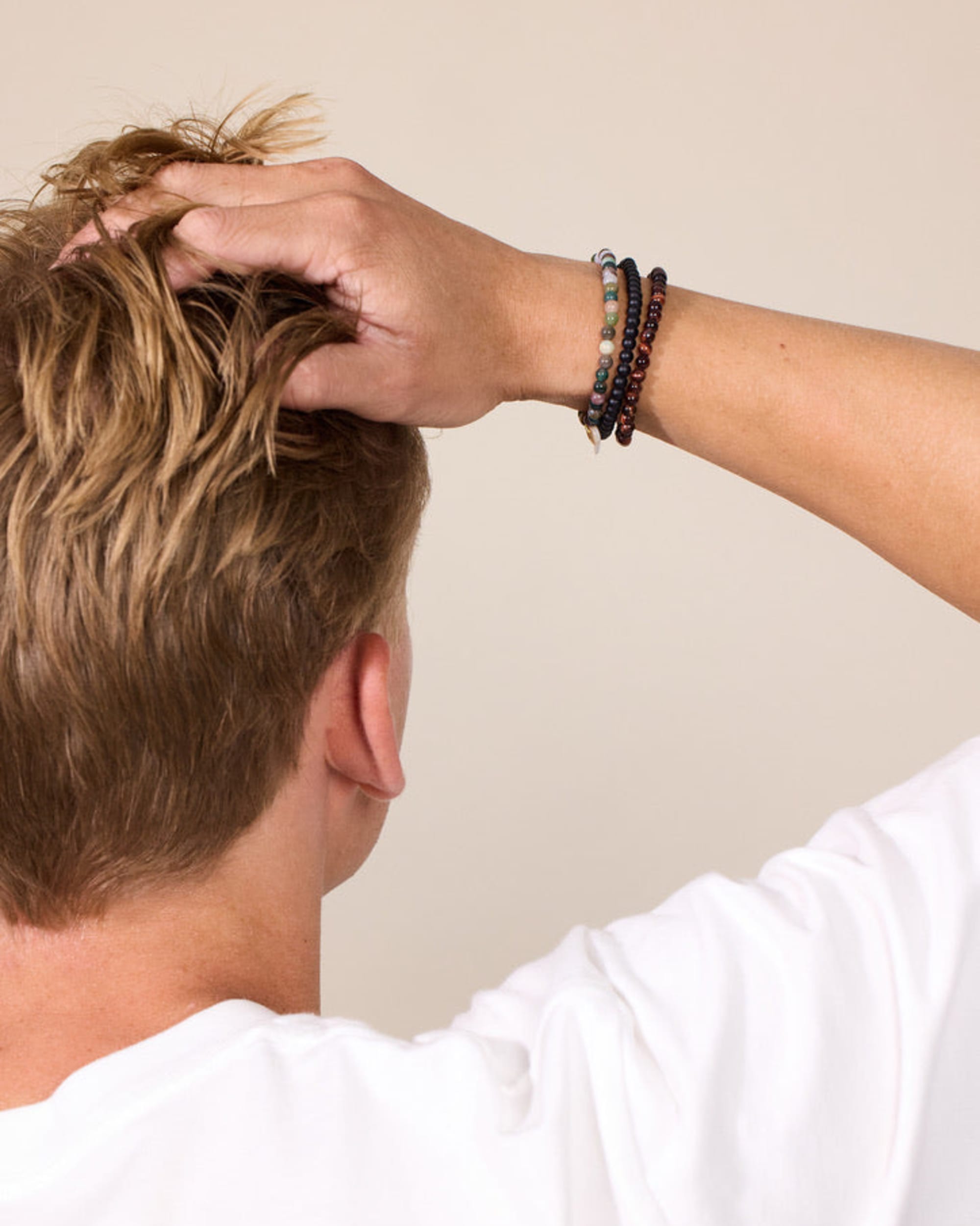 essential-stretch-bracelet 