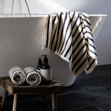 bonnie - bath towel black